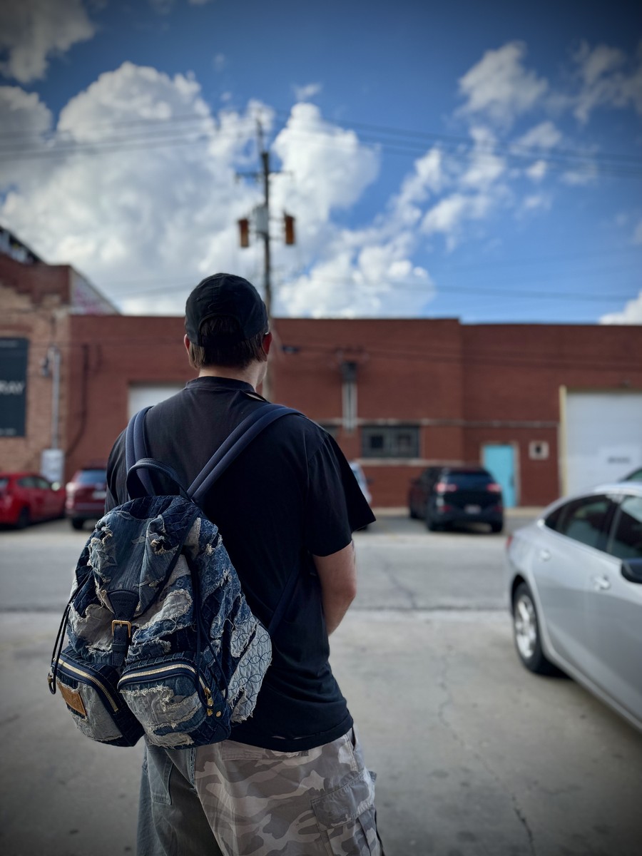 Gallery Nov 10, 2025 at 20:48 - Photo 9