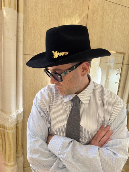 Gallery Nov 11, 2025 at 20:21 - Photo 5