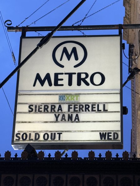 Metro Sierra